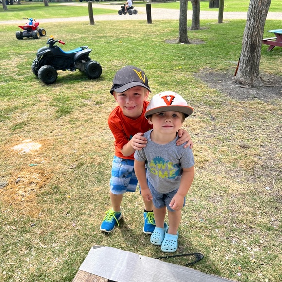 Meet your Posher, Brittany - Picture 6 of 15